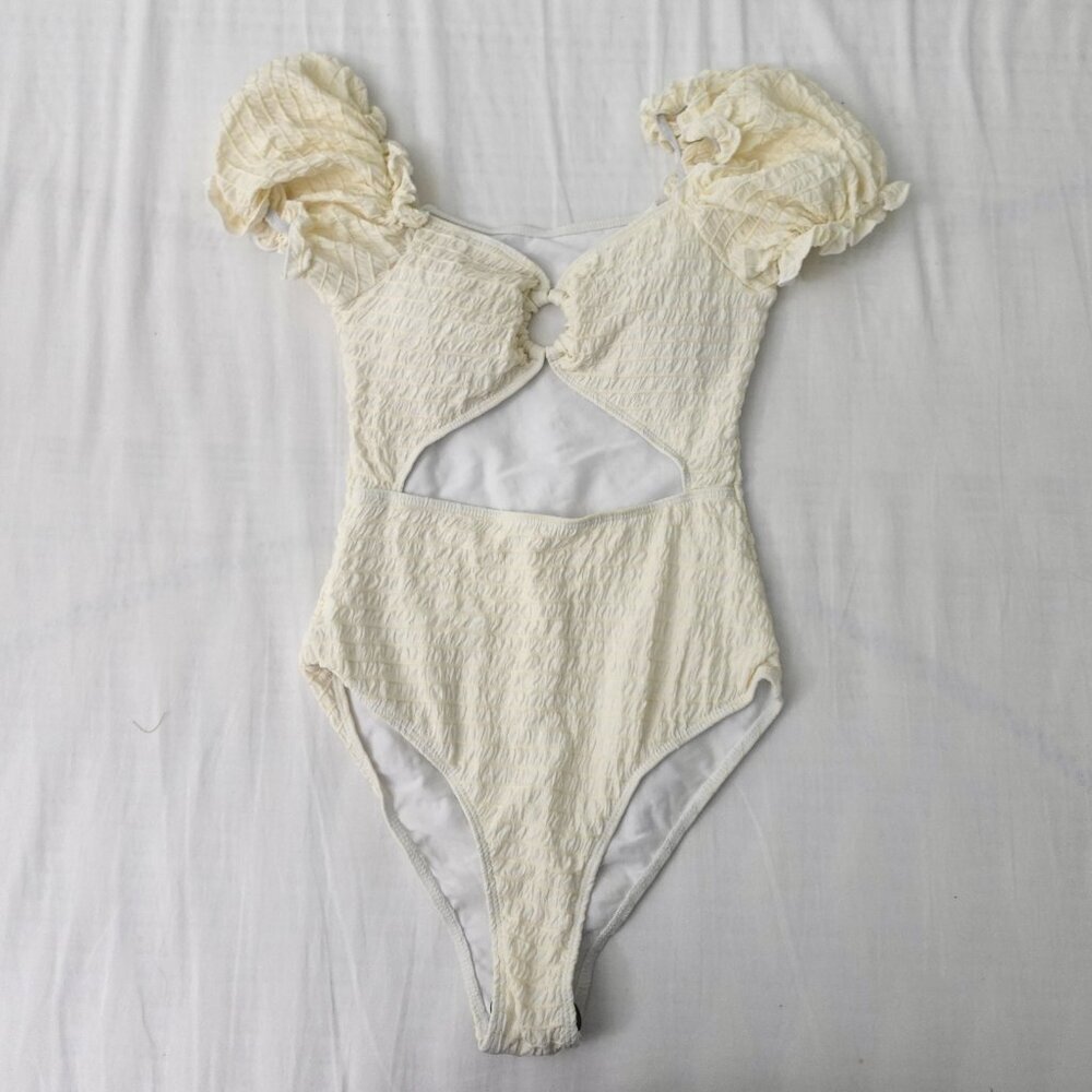 NWT Swim Mod Summer Beach Women's Hollow Out Puff Sleeve One-Piece Swimsuit